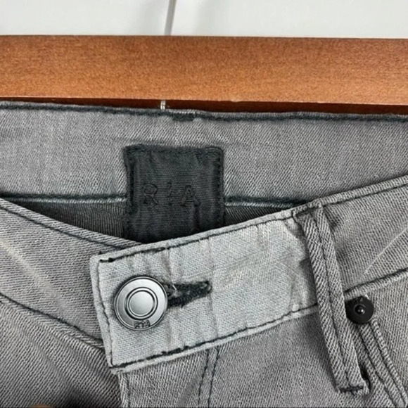 RtA Gray Skinny Moto Jeans Size 26 - Picture 3 of 9